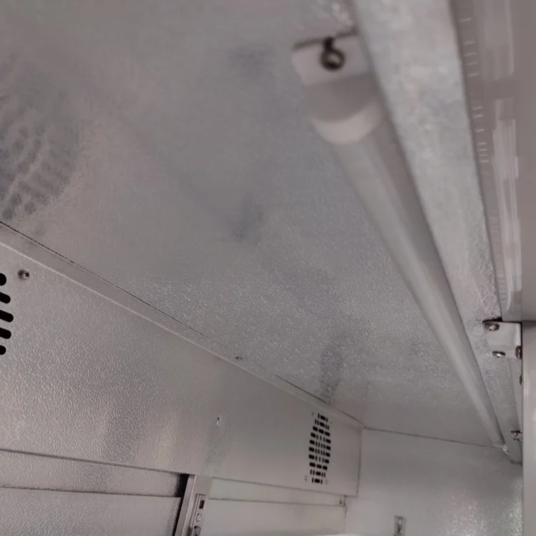 Commercial Back Bar Cooler 2 Glass Swing Doors 220 L PREMIUM – Stainless Steel - 900 mm - 2 Shelves - +2 to +8 °C