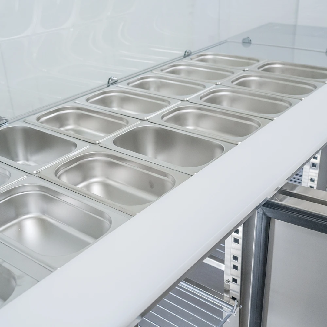Commercial Countertop Refrigerated Topping Rail – 8 Division/GN 1/3 – 1800×395 mm – Glass Canopy